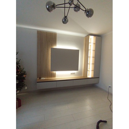 Mobilă living modernă cu iluminare LED integrată, design elegant și spații de depozitare pentru living contemporan